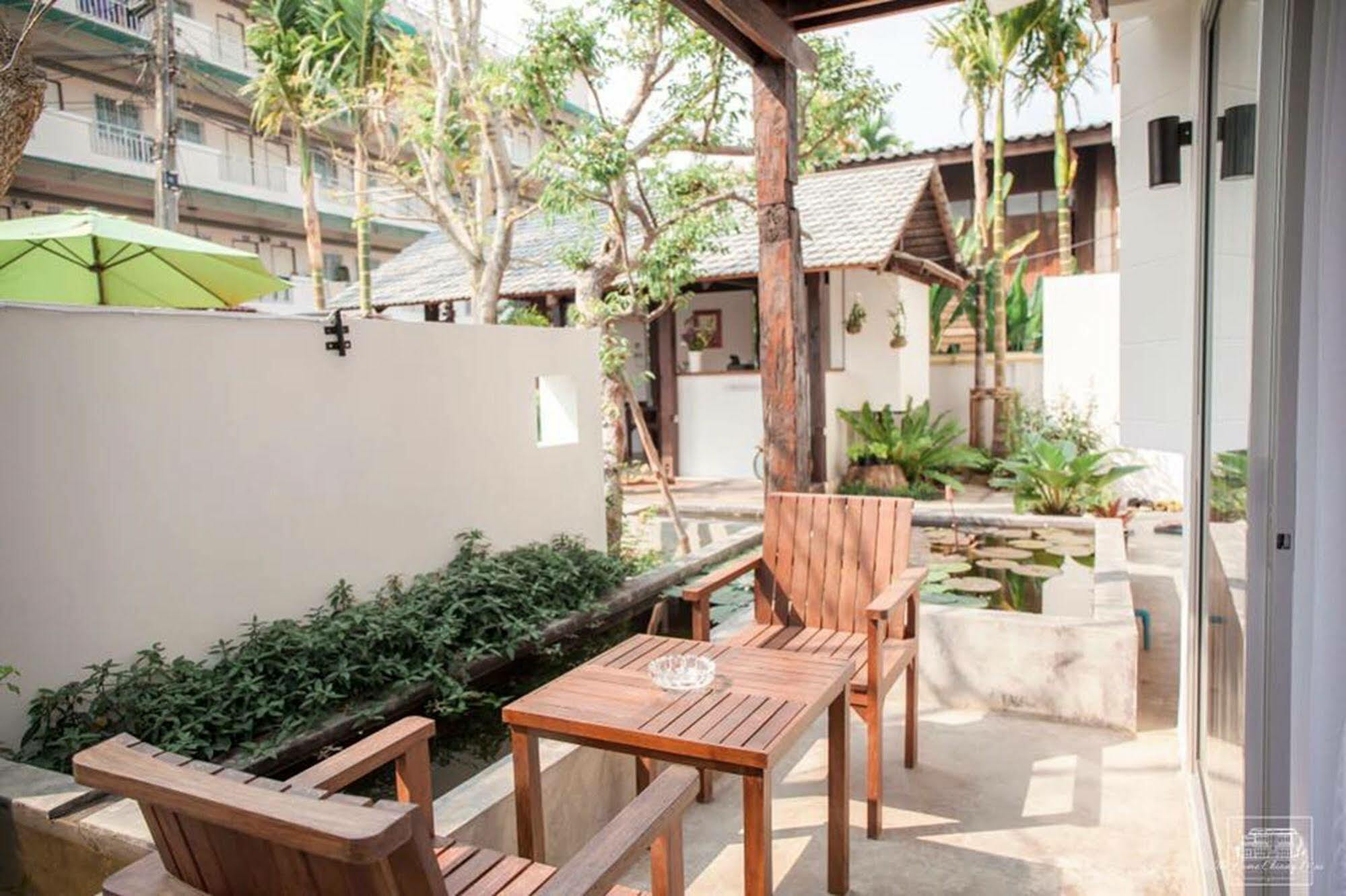 The Home Chiangmai Luxury Guesthouse チエンマイ エクステリア 写真