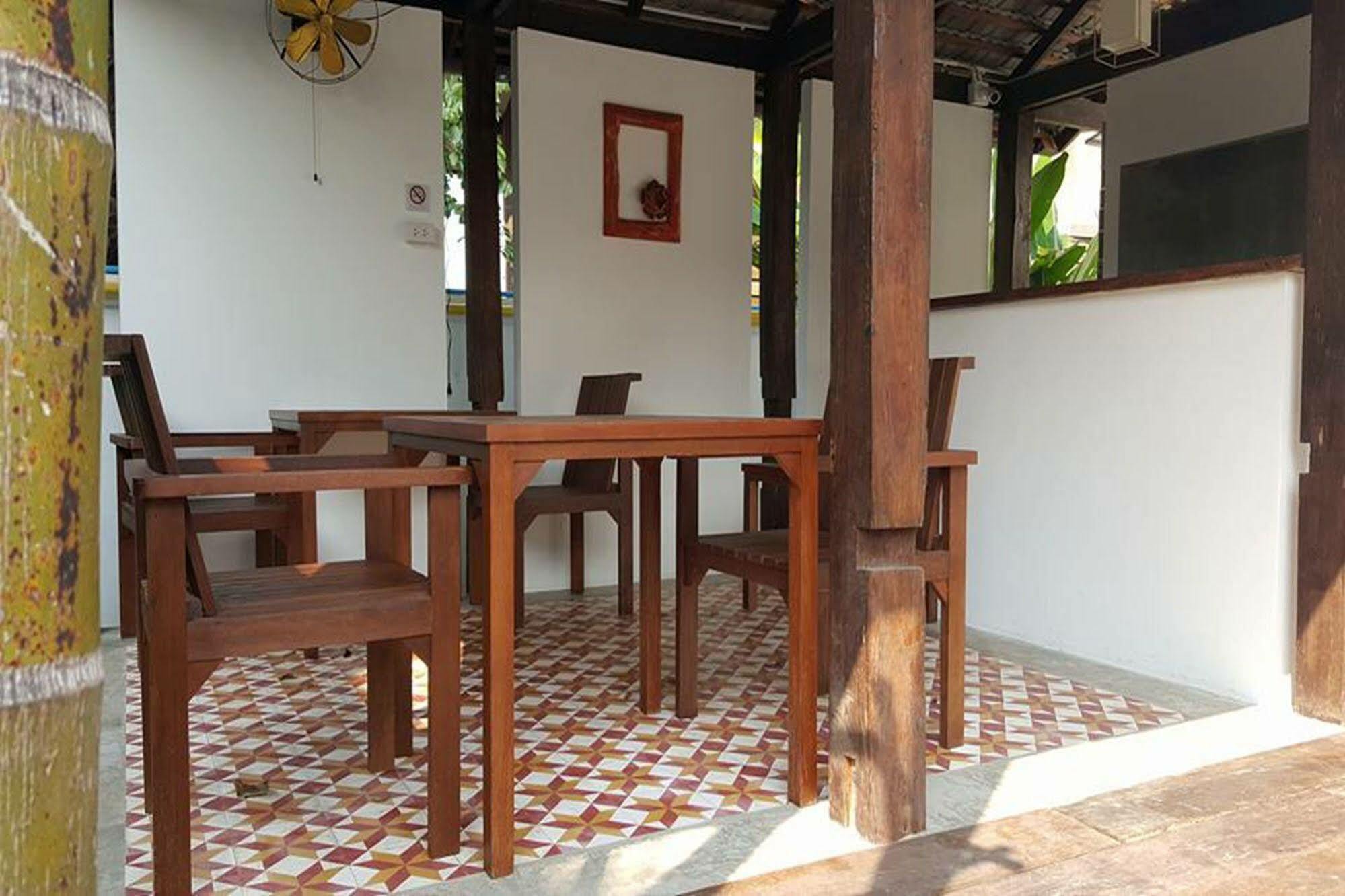 The Home Chiangmai Luxury Guesthouse チエンマイ エクステリア 写真